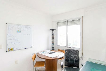 Apartamento à venda com 2 quartos, 110m² em Santo Amaro, São Paulo