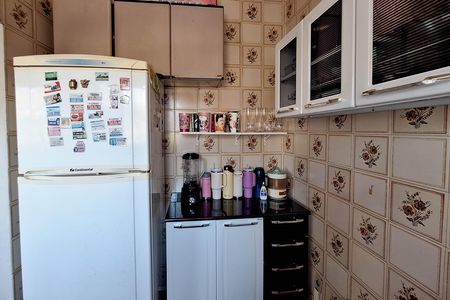 Casa à venda com 168m², 2 quartos e 2 vagas Casa à venda com 168m², 2 quartos e 2 vagasCozinha