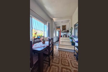 Casa à venda com 168m², 2 quartos e 2 vagas Casa à venda com 168m², 2 quartos e 2 vagasCopa