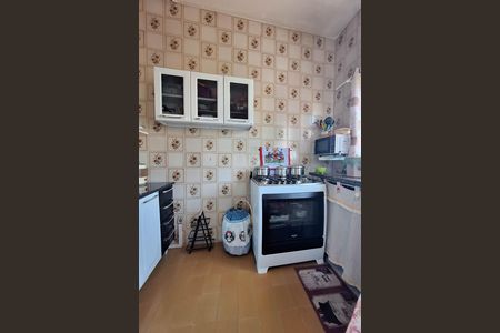 Casa à venda com 168m², 2 quartos e 2 vagas Casa à venda com 168m², 2 quartos e 2 vagasCozinha