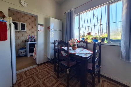 Casa à venda com 168m², 2 quartos e 2 vagas Casa à venda com 168m², 2 quartos e 2 vagasCopa