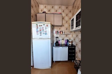 Casa à venda com 168m², 2 quartos e 2 vagas Casa à venda com 168m², 2 quartos e 2 vagasCozinha