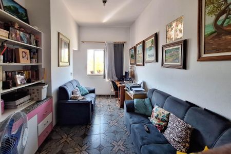 Casa à venda com 168m², 2 quartos e 2 vagas Casa à venda com 168m², 2 quartos e 2 vagasSala 1