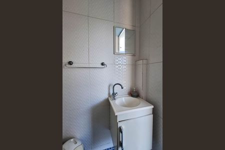 Casa à venda com 168m², 2 quartos e 2 vagas Casa à venda com 168m², 2 quartos e 2 vagasBanheiro de serviço