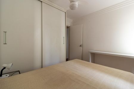 Apartamento à venda com 60m², 2 quartos e 2 vagasQuarto 1