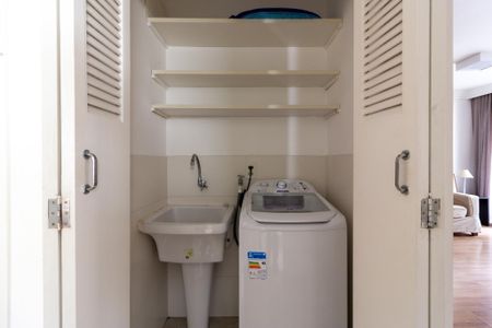 Apartamento à venda com 60m², 2 quartos e 2 vagasÁrea de Serviço