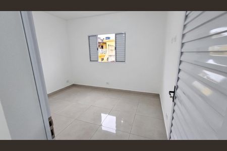 Quarto de casa para alugar com 2 quartos, 100m² em Vila Fidalgo, São Paulo