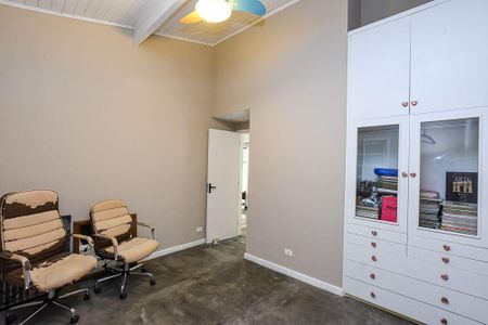 Casa à venda com 3 quartos, 300m² em Itaipu, Niterói