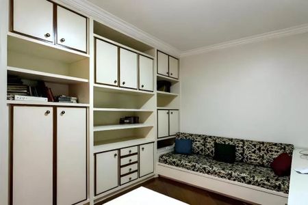 Casa à venda com 8 quartos, 250m² em Moema, São Paulo