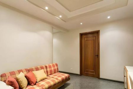 Casa à venda com 8 quartos, 250m² em Moema, São Paulo