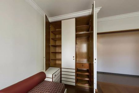 Casa à venda com 250m², 8 quartos e 5 vagas
