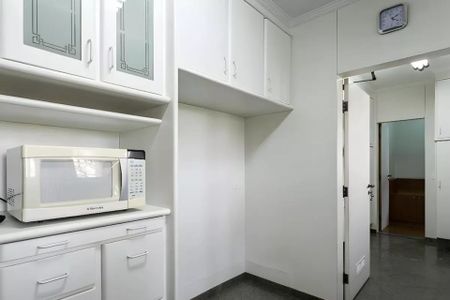 Casa à venda com 250m², 8 quartos e 5 vagas