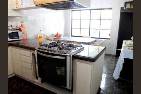 Casa à venda com 480m², 3 quartos e 5 vagas