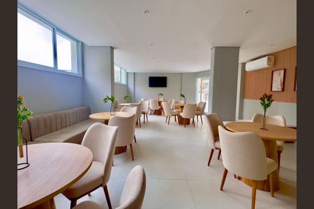 Apartamento para alugar com 46m², 2 quartos e 1 vaga Apartamento para alugar com 46m², 2 quartos e 1 vagaSalão de Festas