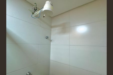Apartamento para alugar com 46m², 2 quartos e 1 vaga Apartamento para alugar com 46m², 2 quartos e 1 vagaBanheiro
