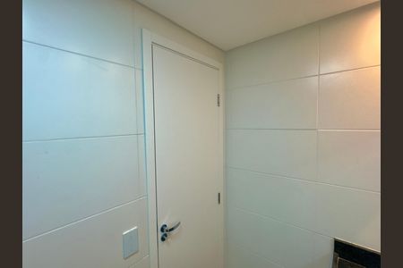 Apartamento para alugar com 46m², 2 quartos e 1 vaga Apartamento para alugar com 46m², 2 quartos e 1 vagaBanheiro