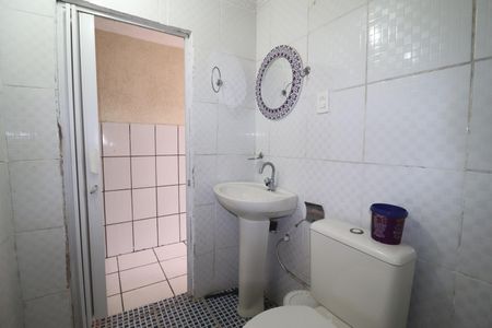 Casa à venda com 185m², 2 quartos e 2 vagasCasa 2 Banheiro