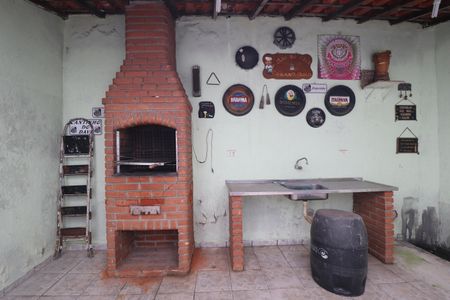 Casa à venda com 185m², 2 quartos e 2 vagasEspaço Gourmet