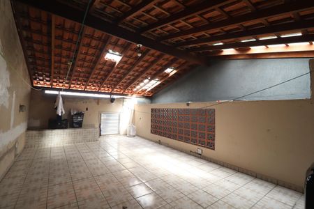 Casa à venda com 185m², 2 quartos e 2 vagasÁrea de Serviço