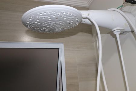 Casa à venda com 185m², 2 quartos e 2 vagasBanheiro Quarto 1 suíte