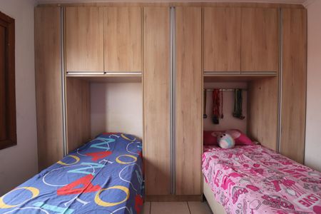 Casa à venda com 185m², 2 quartos e 2 vagasQuarto 2