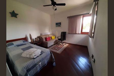 Casa de condomínio à venda com 378m², 4 quartos e 4 vagas