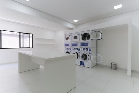 Apartamento para alugar com 31m², 1 quarto e sem vaga Apartamento para alugar com 31m², 1 quarto e sem vagaÁrea comum - Lavanderia