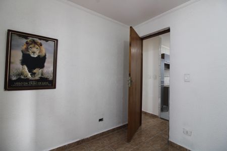 Quarto 2 de apartamento para alugar com 2 quartos, 53m² em Vila Silvia, São Paulo
