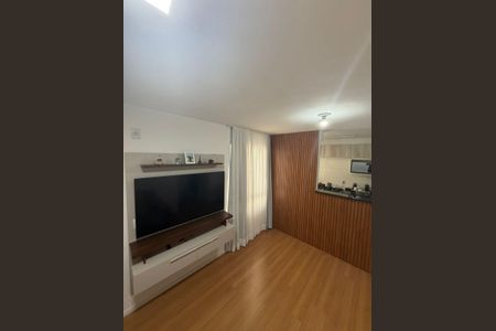 Sala de apartamento para alugar com 2 quartos, 45m² em Água Chata, Guarulhos