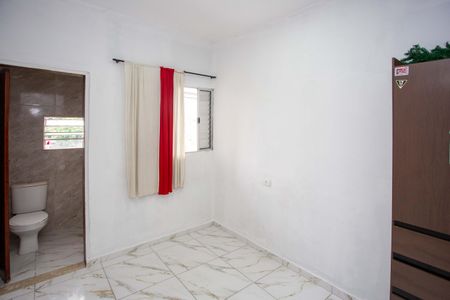 Quarto Suíte de casa para alugar com 2 quartos, 65m² em Eldorado, Diadema