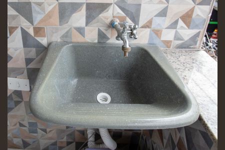 Casa para alugar com 65m², 2 quartos e sem vagaVaranda/Area de Serviço