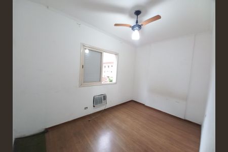 Quarto 1 de apartamento para alugar com 3 quartos, 60m² em Itararé, São Vicente