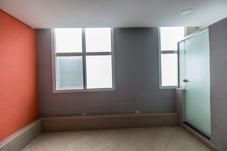 Apartamento à venda com 33m², 1 quarto e 1 vagaSaúna
