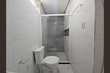 Casa para alugar com 80m², 2 quartos e sem vagaBanheiro da Suíte