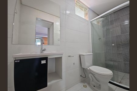 Casa para alugar com 80m², 2 quartos e sem vagaBanheiro da Suíte