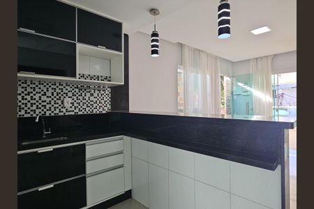 Casa para alugar com 80m², 2 quartos e sem vagaCozinha