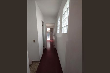 Casa à venda com 80m², 2 quartos e 1 vaga