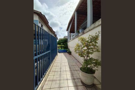 Casa à venda com 80m², 2 quartos e 1 vaga