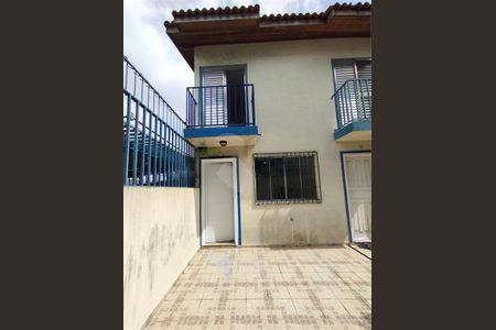 Casa à venda com 80m², 2 quartos e 1 vaga