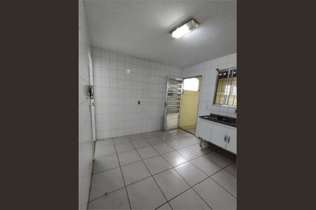 Casa à venda com 80m², 2 quartos e 1 vaga