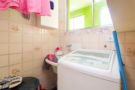 Apartamento à venda com 48m², 3 quartos e 1 vagaÁrea de Serviço