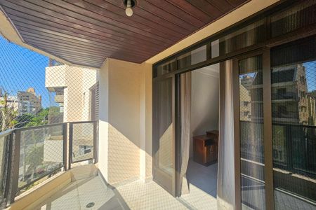 Apartamento para alugar com 102m², 2 quartos e 2 vagas