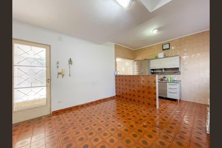 Casa à venda com 131m², 3 quartos e 5 vagasCopa
