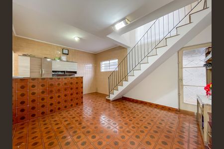 Casa à venda com 131m², 3 quartos e 5 vagasCopa