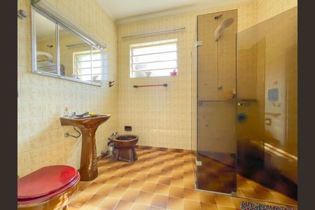 Casa à venda com 131m², 3 quartos e 5 vagasBanheiro 1