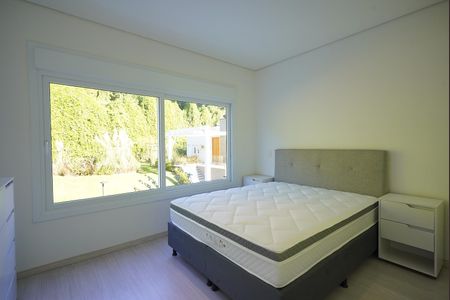 Casa de condomínio à venda com 276m², 3 quartos e 2 vagas Casa de condomínio à venda com 276m², 3 quartos e 2 vagasSuite 1