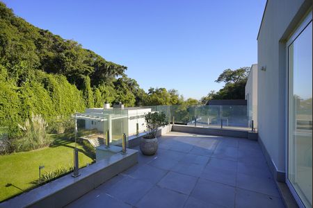 Casa de condomínio à venda com 276m², 3 quartos e 2 vagas Casa de condomínio à venda com 276m², 3 quartos e 2 vagasVaranda terraço 1