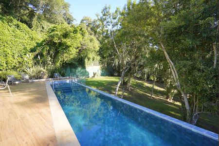 Casa de condomínio à venda com 276m², 3 quartos e 2 vagas Casa de condomínio à venda com 276m², 3 quartos e 2 vagasÁrea comum - Piscina