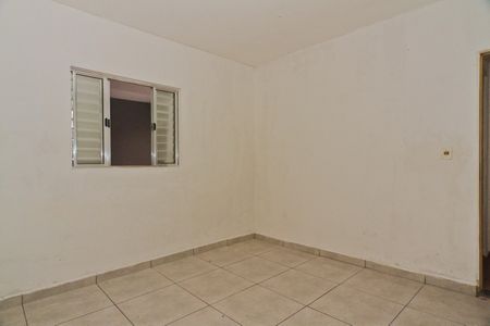 Quarto de casa para alugar com 1 quarto, 80m² em Vila Zat, São Paulo
