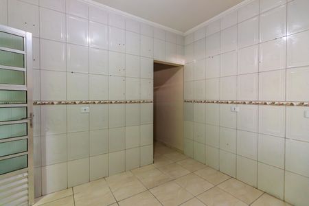 Casa para alugar com 70m², 2 quartos e sem vagaCozinha 